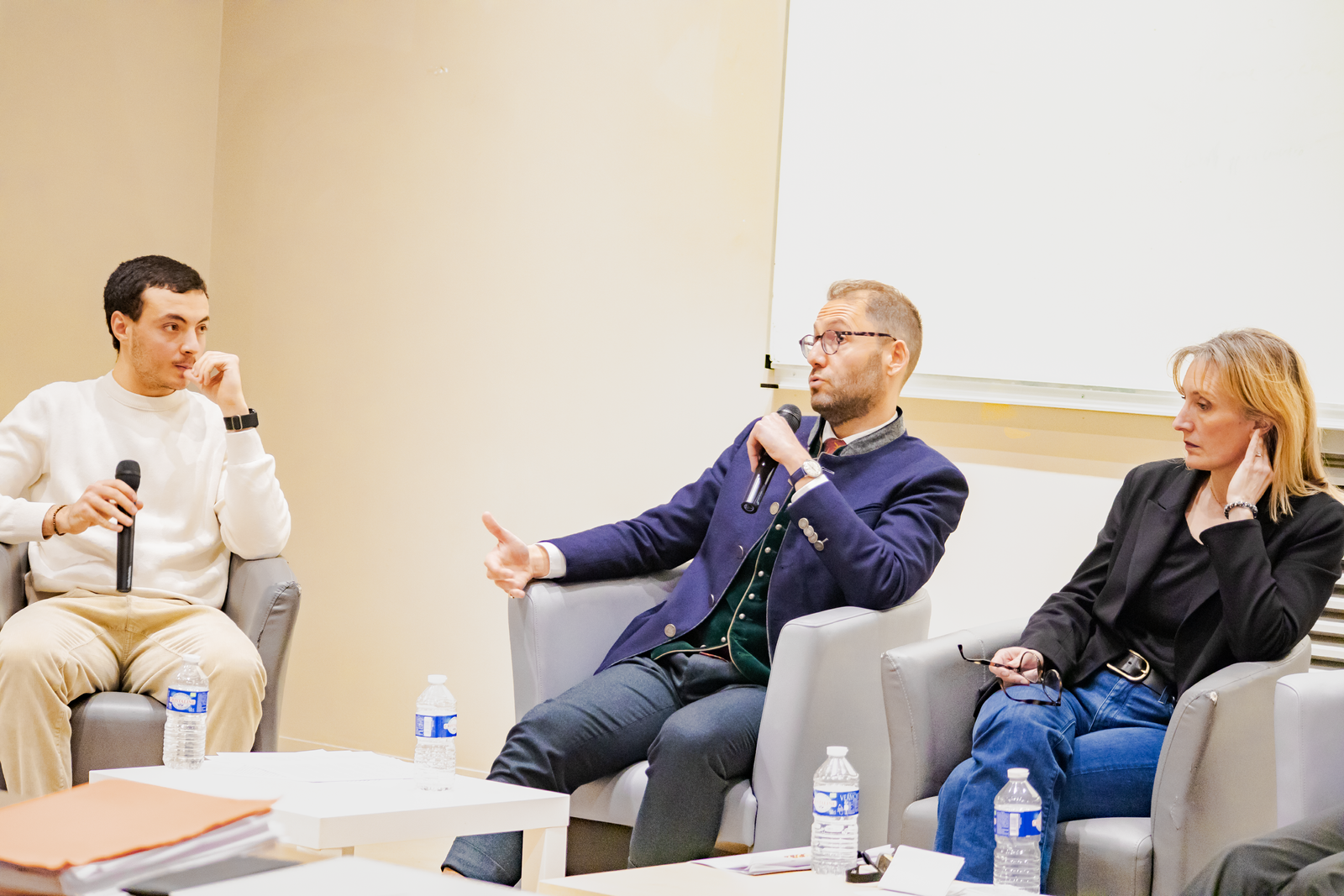 Vue d'ensemble de la conférence JurisprudencIA